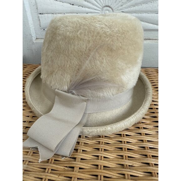 Vintage 60\'s Tan Fuzzy Wool Womens Tilted Fedora Hat Leci Size 22\